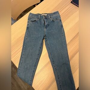 Levi’s - High Rise Super Skinny Jeans - Size 25